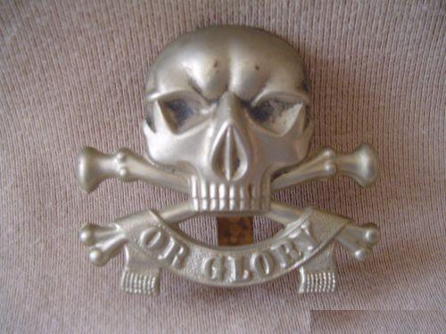 Wo2 Insignes van Britse cavellerie Light Dragoons ww2